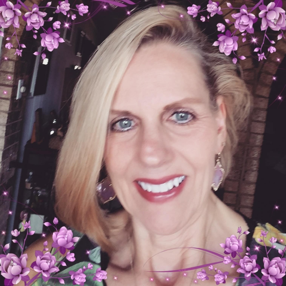 Meet your Posher, Valerie